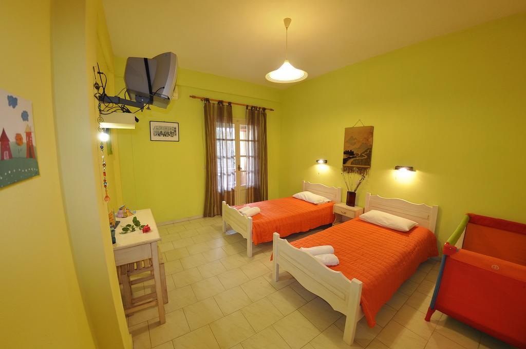 Villa Toula Dassia  Room photo
